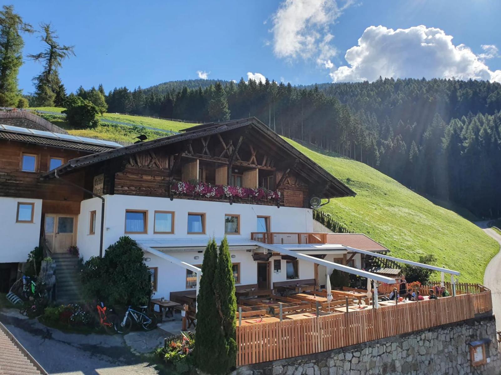 Gasthaus Oberkirn Schenna Exteriör bild